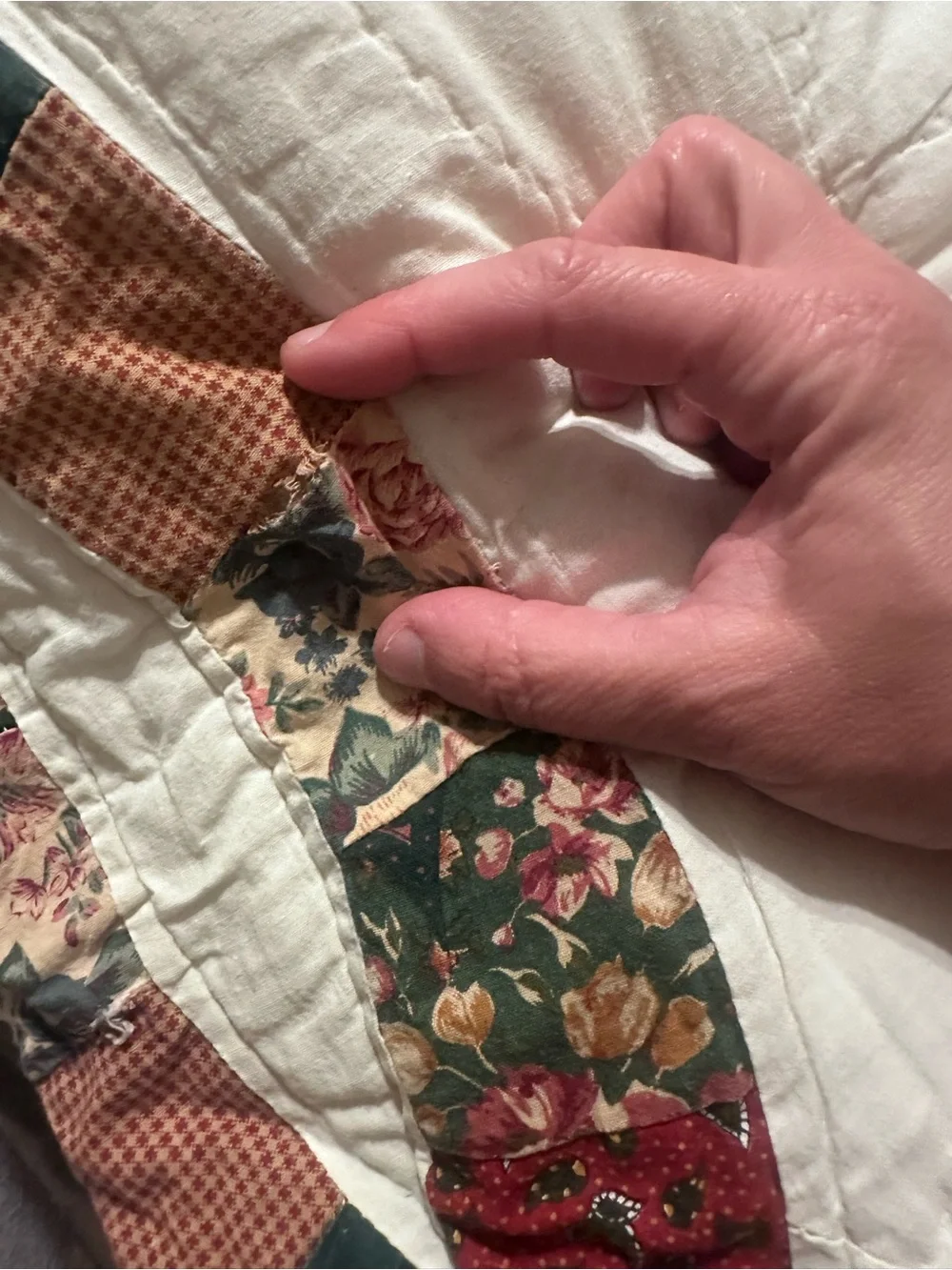 Vintage double wedding ring king size quilt